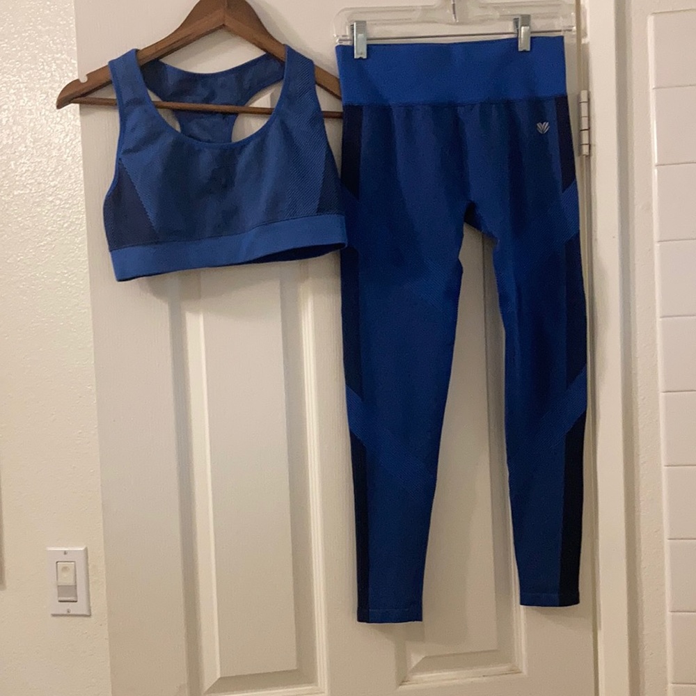 Yoga set/ workout wear